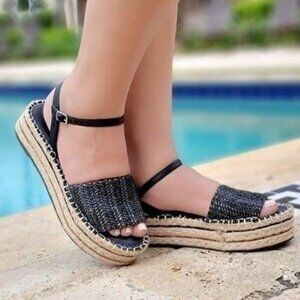Women's Espadrille Wedge Sandal Black Woven‎ Color